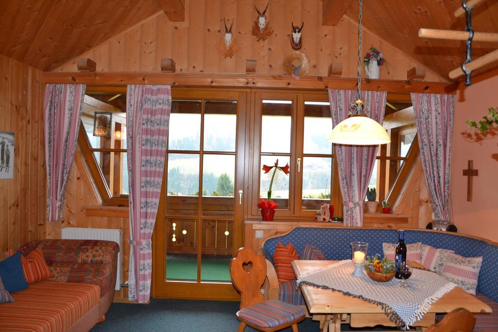 Holdhaeusl Apartment Шладминг Стая снимка